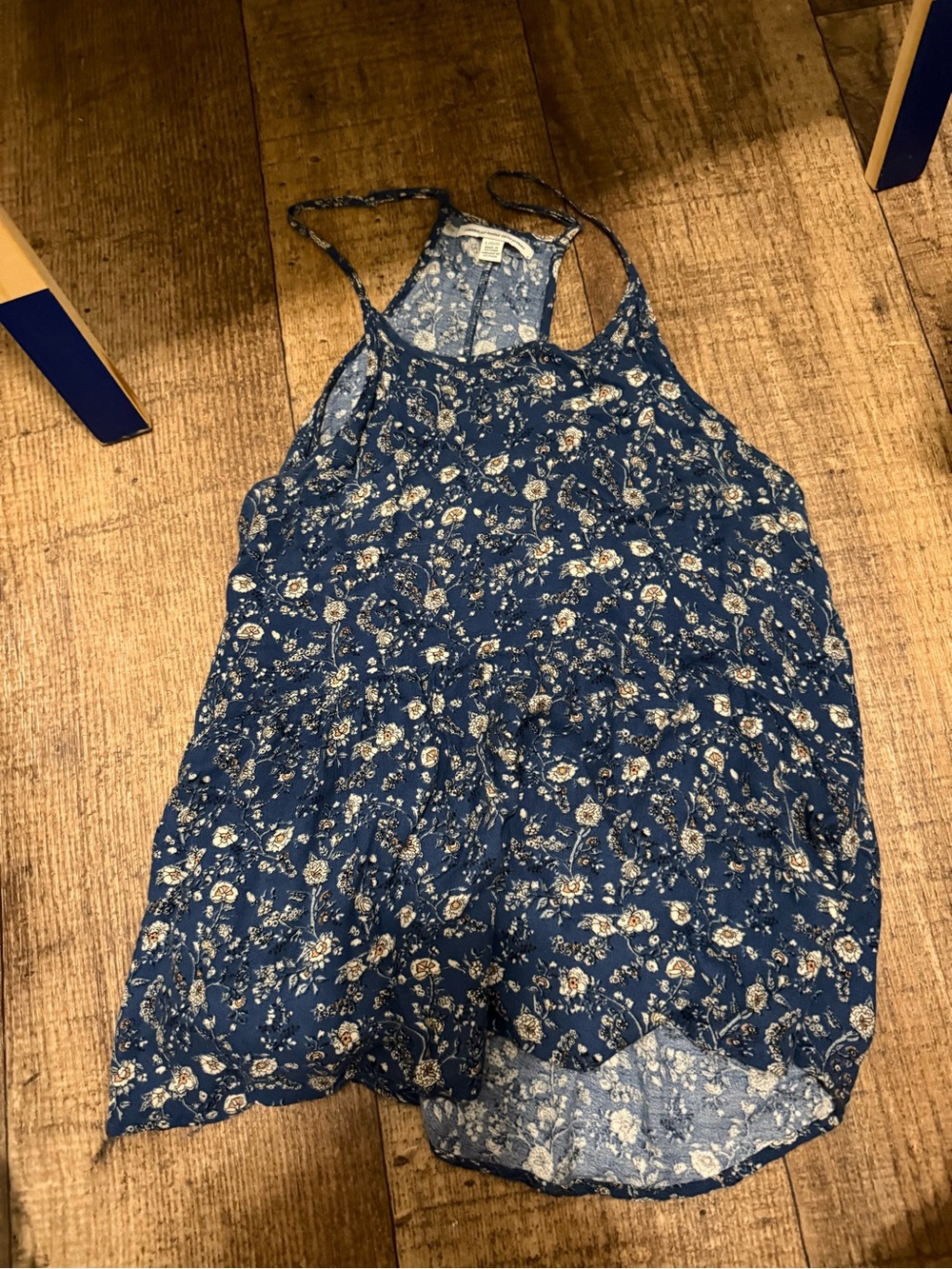 American Eagle Outfitters Blue Floral Tank Top